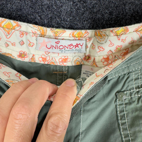 Unionbay Cropped Pants Women 11 Green Mid Rise Flat Front Cotton Pockets Casual - Picture 6 of 8